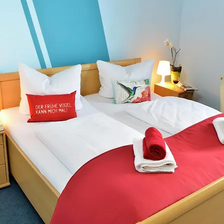 Lovely In Moerz With Garden & Balcony 公寓 *