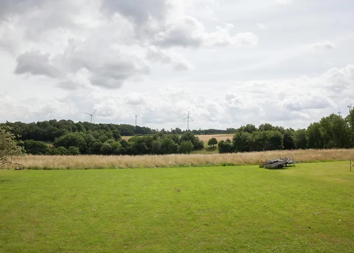 Apartament Lovely In Moerz With Garden & Balcony *