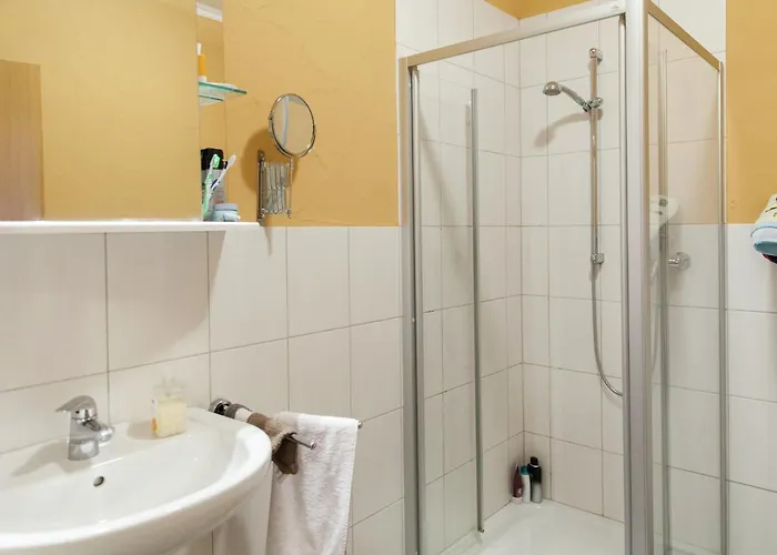 Apartament Lovely In Moerz With Garden & Balcony *